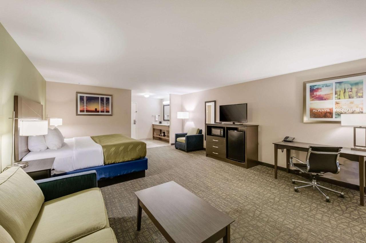 Quality Inn & Suites Ardmore Εξωτερικό φωτογραφία