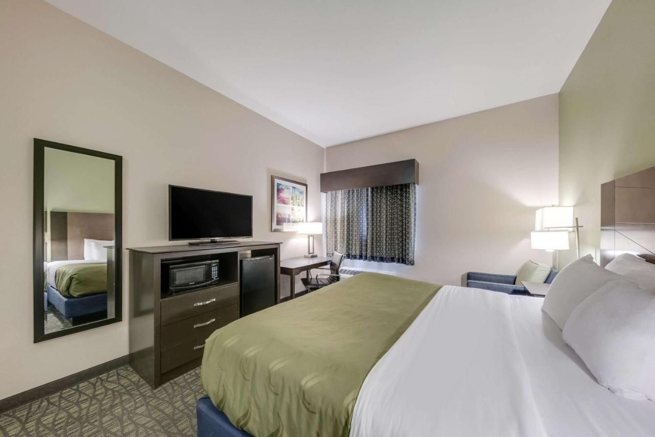 Quality Inn & Suites Ardmore Εξωτερικό φωτογραφία