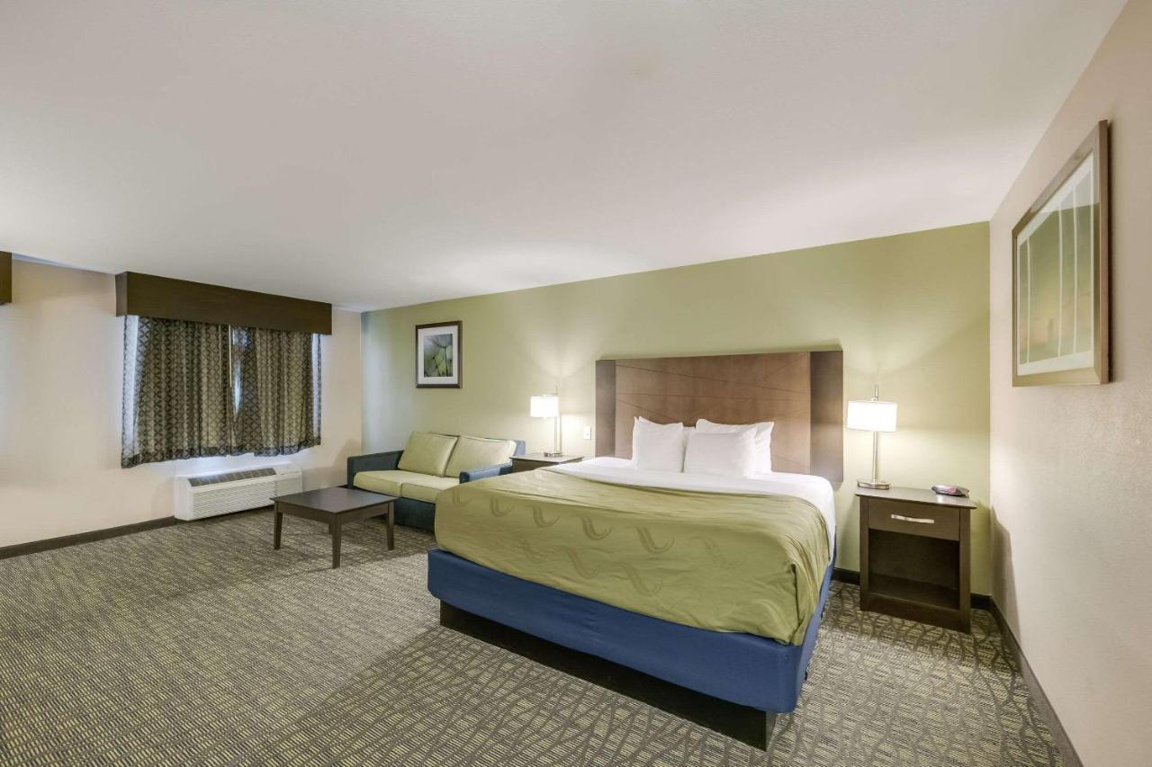 Quality Inn & Suites Ardmore Εξωτερικό φωτογραφία